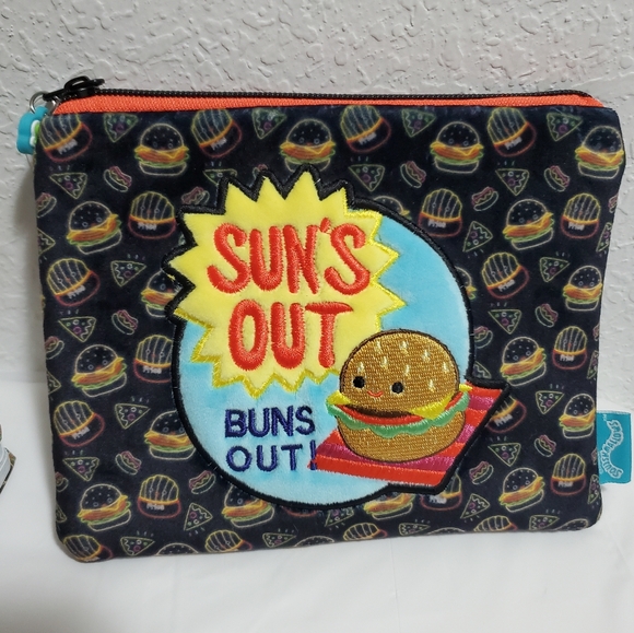 Squishmallows Notebook and Pen Set - Picture 7 of 13